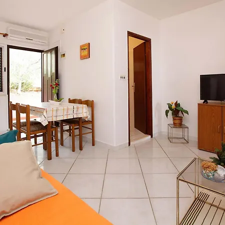 Doro Apartment Vela Luka