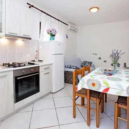 Doro ヴェラ・ルカ