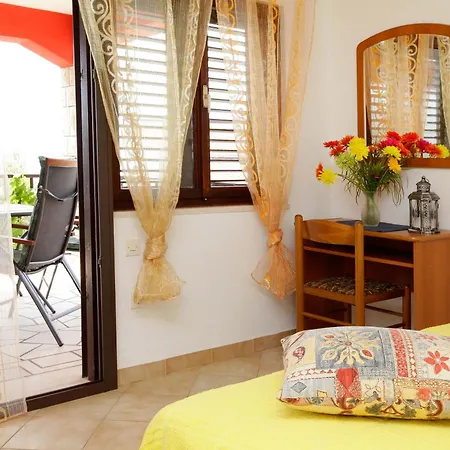 Apartment Doro Vela Luka